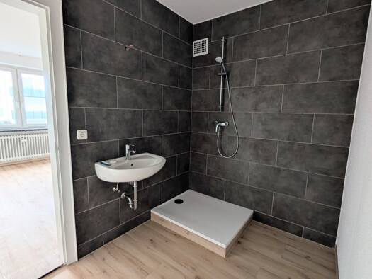 Wohnung zur Miete 990 € 3 Zimmer 100 m² 1. Geschoss Glocke Bayreuth 95447
