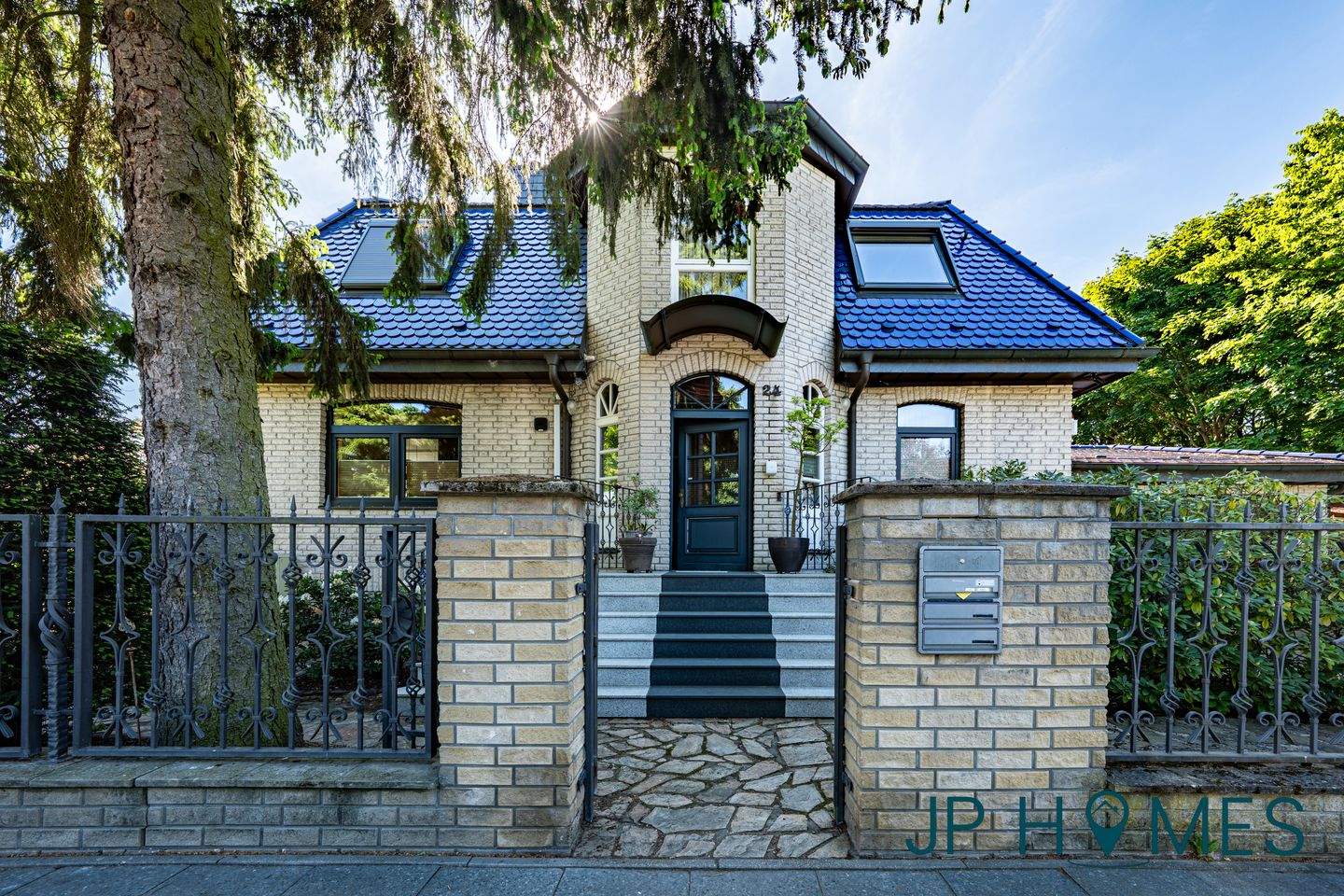 Property thumbnail 19