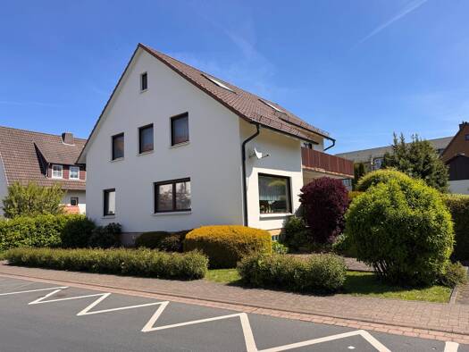 Haus zum Kauf 319.000 € 9 Zimmer 206 m² 960 m² Grundstück Hessisch Lichtenau Hessisch Lichtenau 37235