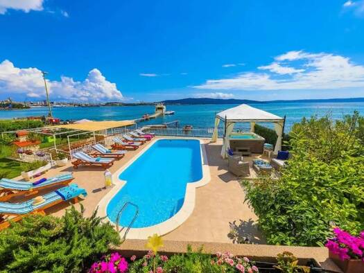 Haus zum Kauf 1.500.000 € 5 Zimmer 458 m² Kastela