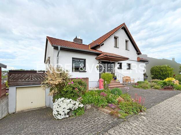 Haus zum Kauf 359.000 € 6 Zimmer 200 m² 773 m² Grundstück Puderbach Puderbach 56305