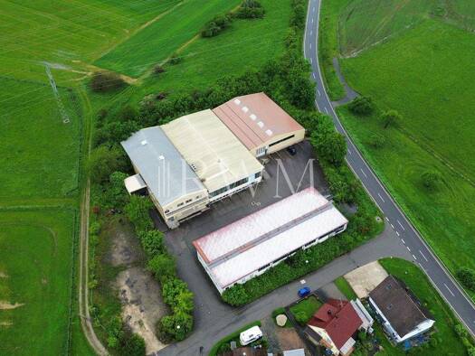 Freifläche zur Miete 12.000 € 2.376 m² Lagerfläche Erzingen Balingen 72336