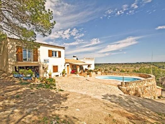 Landhaus zum Kauf provisionsfrei 1.600.000 € 4 Zimmer 230 m² 14.000 m² Grundstück porto colom