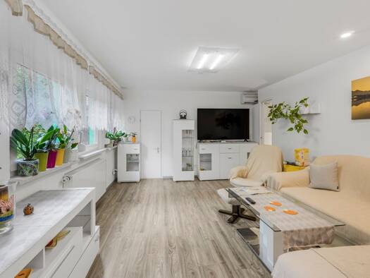 Einfamilienhaus zum Kauf 249.000 € 3 Zimmer 63 m² 427 m² Grundstück frei ab 01.01.2027 Bernau Bernau 16321