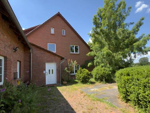 Bauernhaus zum Kauf 249.000 € 12 Zimmer 309 m² 16.583 m² Grundstück Schwaförden 27252