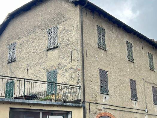 Haus zum Kauf 60.000 € 6 Zimmer 287 m² frei ab sofort Sassello 17046