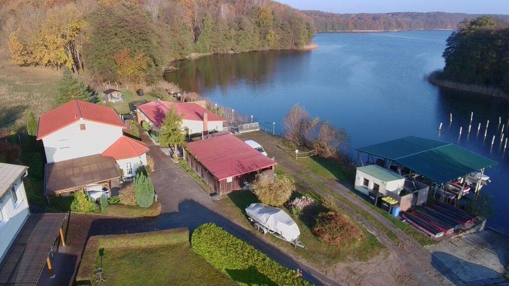 Einfamilienhaus zum Kauf provisionsfrei 986.000 € 5 Zimmer 128 m² 1.252 m² Grundstück Carwitz Feldberger Seenlandschaft 17258