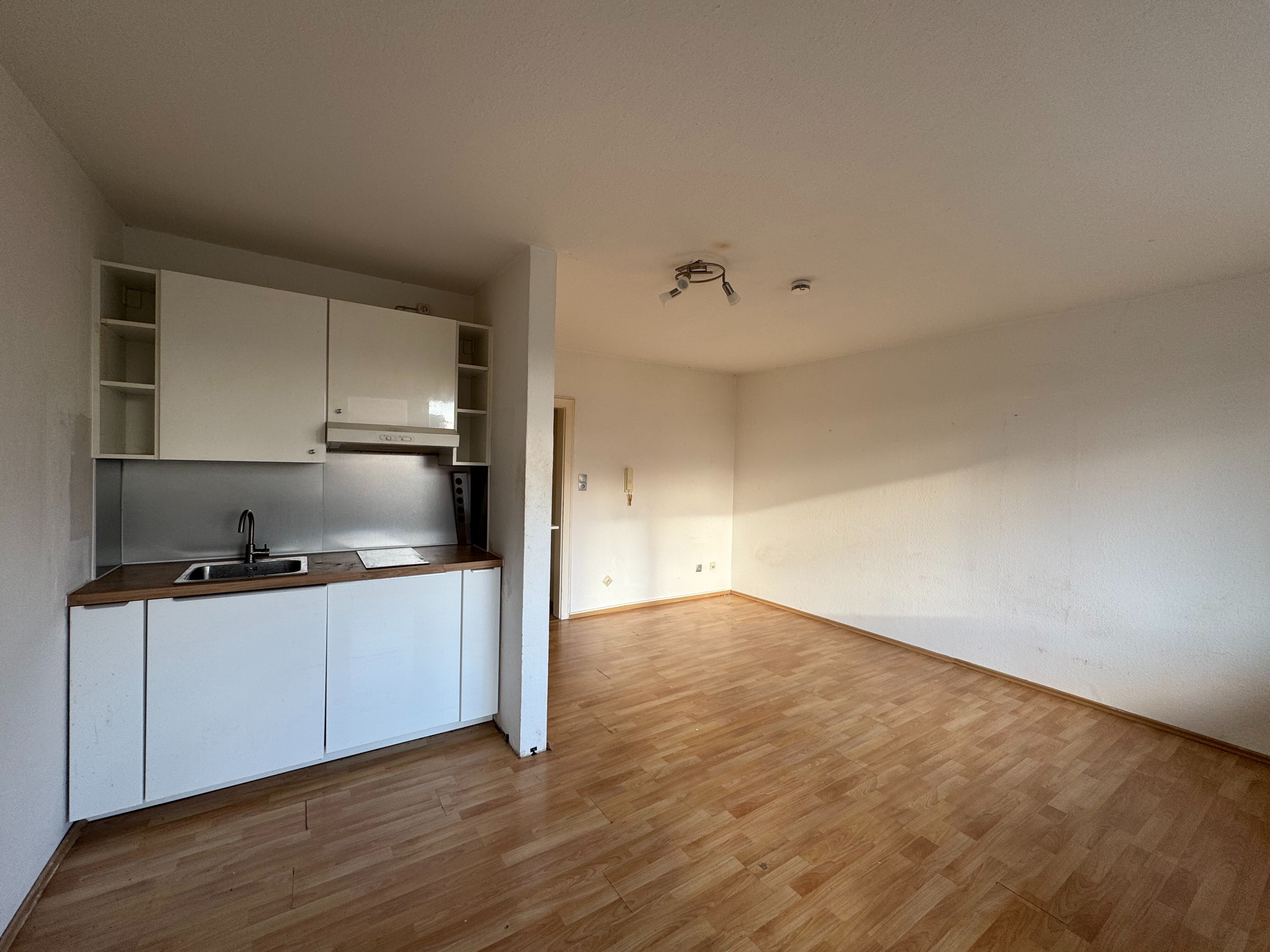 Wohnung zum Kauf 55.000 € 1 Zimmer 29 m²<br/>Wohnfläche 1.<br/>Geschoss Westliche Stadtmitte Ahlen 59227