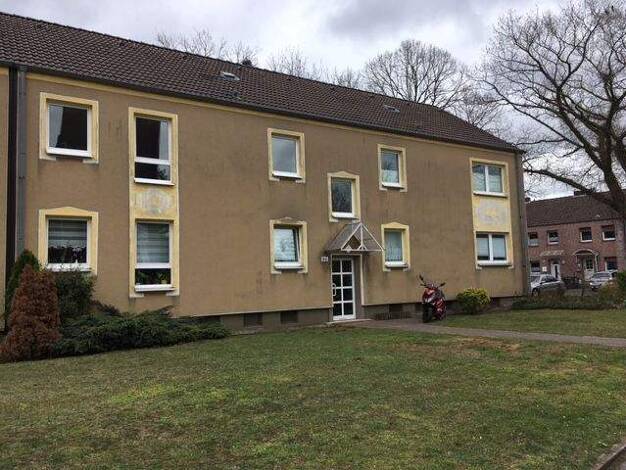 Wohnung zur Miete nur mit Wohnberechtigungsschein 307 € 3,5 Zimmer 64,2 m² 1. Geschoss Bachackerweg 121 Hamm Marl 45772