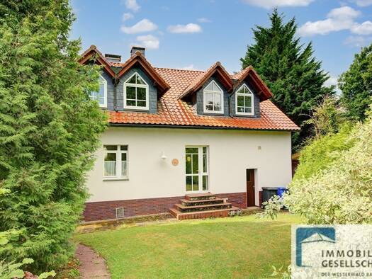 Einfamilienhaus zum Kauf 329.000 € 6 Zimmer 163 m² 1.533 m² Grundstück Forst Forst 57537