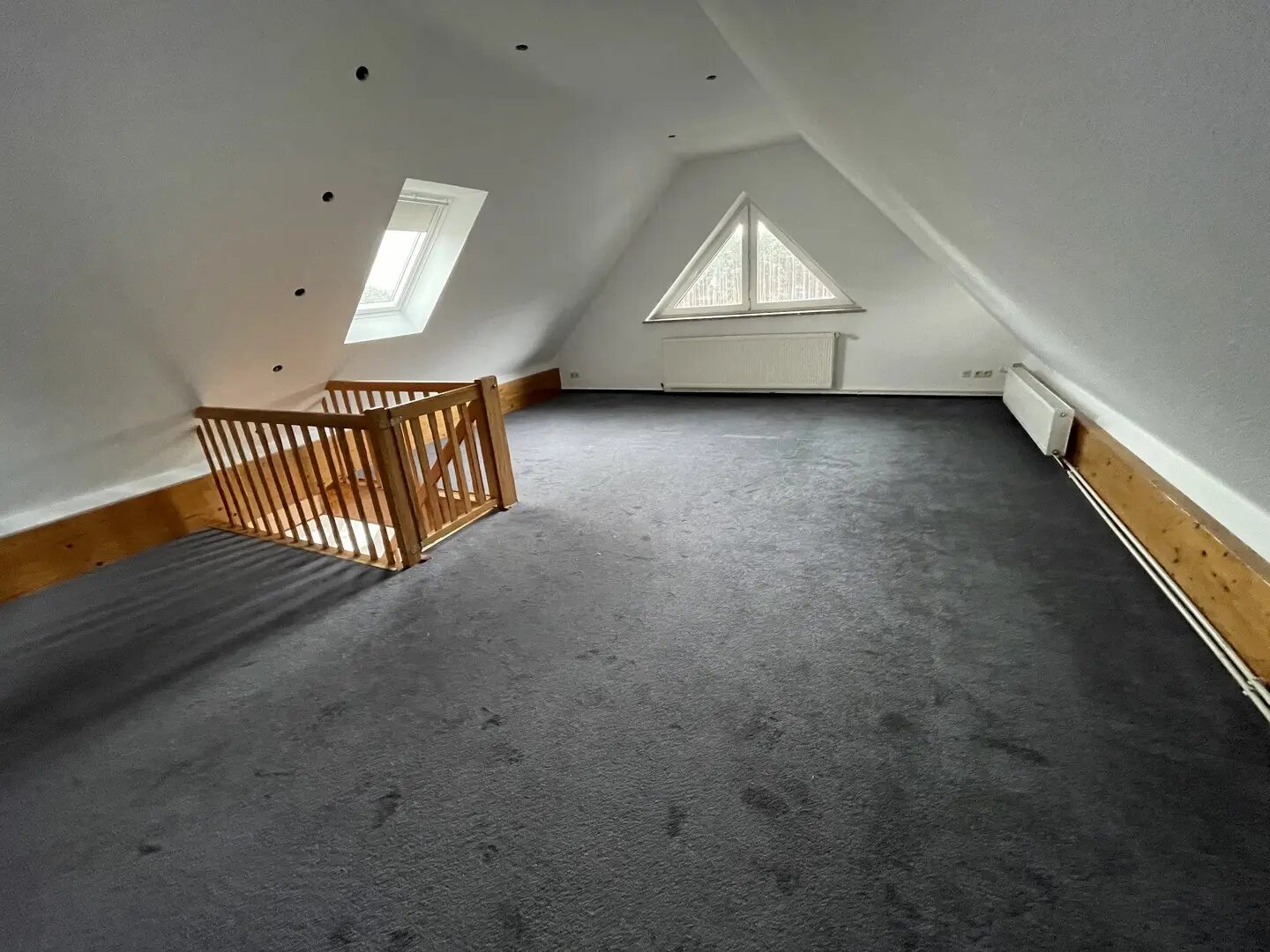 Wohnung zur Miete 700 € 5 Zimmer 140 m²<br/>Wohnfläche ab sofort<br/>Verfügbarkeit Staffelder Strasse, Börnicke Nauen 14641