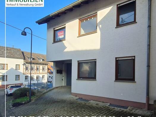 Mehrfamilienhaus zum Kauf 249.000 € 6 Zimmer 133 m² 202 m² Grundstück frei ab sofort Westum Sinzig 53489
