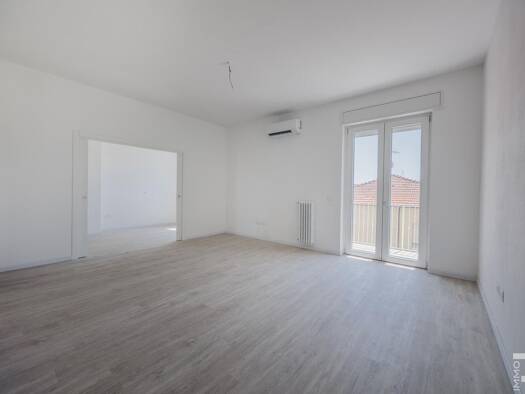 Wohnung zum Kauf 280.000 € 4 Zimmer 120 m² 4 Geschosse frei ab sofort Grosseto 58100