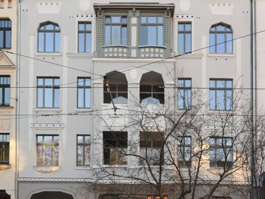 Wohnung zur Miete 990 € 4 Zimmer 125,9 m² EG frei ab 01.11.2026 Poetenweg 12 Innenstadt Zwickau 08056