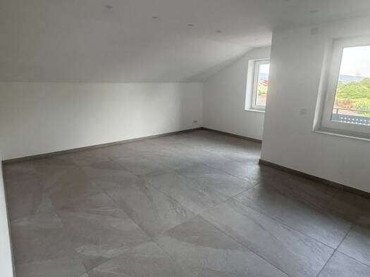 Wohnung zur Miete 1.200 € 3 Zimmer 77 m² Oftersheim 68723