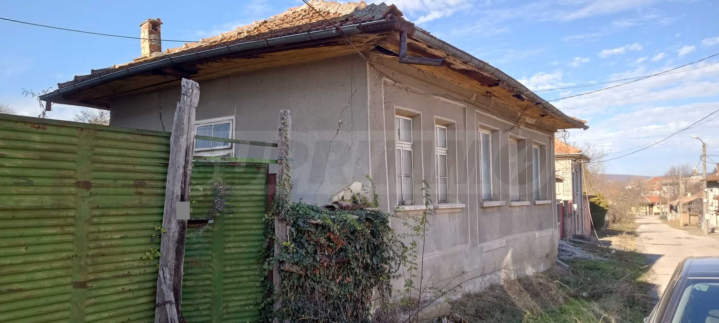 Reihenmittelhaus zum Kauf 9.800 € 5 Zimmer 120 m²<br/>Wohnfläche Veliko Tarnovo