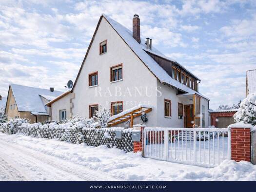 Mehrfamilienhaus zum Kauf als Kapitalanlage geeignet 890.000 € 12 Zimmer 280 m² 499 m² Grundstück Leyh Nürnberg 90431