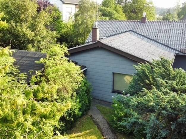 Doppelhaushälfte zum Kauf 54.950 € 4 Zimmer 78 m² 464 m² Grundstück Thron Schwarzenbach a.Wald 95131