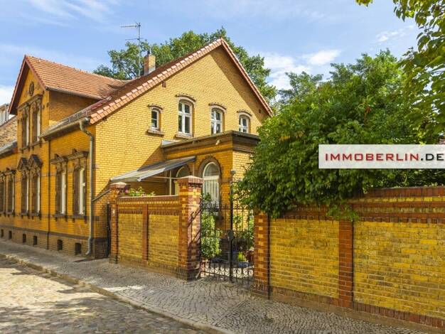 Villa zum Kauf 595.000 € 9 Zimmer 267 m² 1.568 m² Grundstück Luckenwalde Luckenwalde 14943