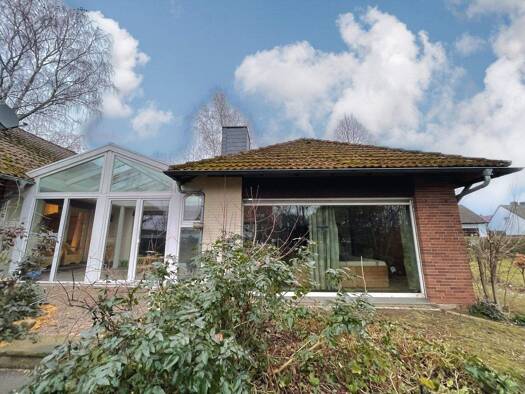 Bungalow zum Kauf 9 Zimmer 180 m² 1.126 m² Grundstück Rhüden Seesen 38723