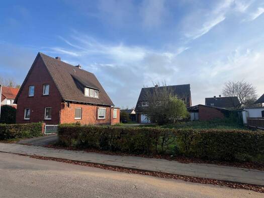 Mehrfamilienhaus zum Kauf als Kapitalanlage geeignet 359.000 € 13,5 Zimmer 295 m² 1.384 m² Grundstück Kantstraße 20 Nienburg Nienburg (Weser) 31582