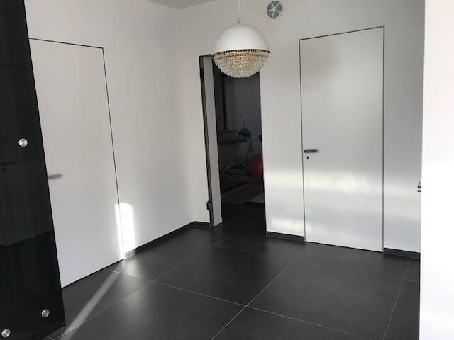 Property thumbnail 9