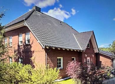 Einfamilienhaus zum Kauf 461.000 € 6 Zimmer 234,9 m² 1.200 m² Grundstück frei ab 31.10.2025 Sergen Neuhausen 03058