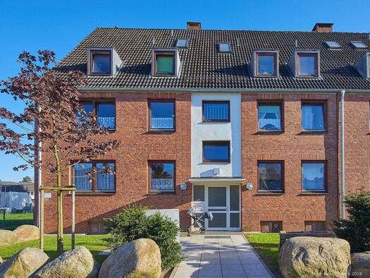 Wohnung zur Miete 530 € 2 Zimmer 53,2 m² 3 Geschosse frei ab 01.03.2026 Tungendorf Neumünster 24536