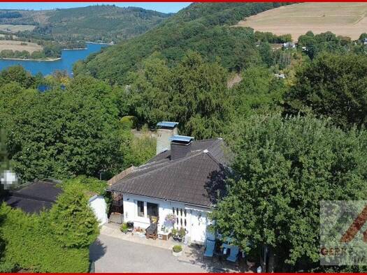 Einfamilienhaus zum Kauf 219.000 € 5 Zimmer 124 m² 988 m² Grundstück Heringhausen Diemelsee 34519