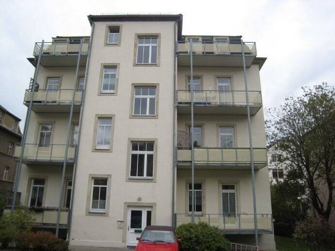 Property thumbnail 2