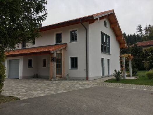 Wohnung zur Miete 1.550 € 2 Zimmer 137 m² Geschoss 1/2 frei ab 01.04.2026 Baderpoint Seeon-Seebruck 83370