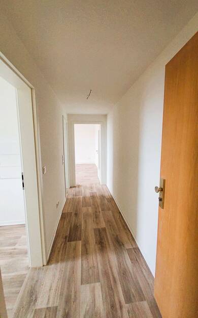 Wohnung zur Miete 370 € 2 Zimmer 52,3 m² 2. Geschoss Ahornstraße 9 Genthin Genthin 39307