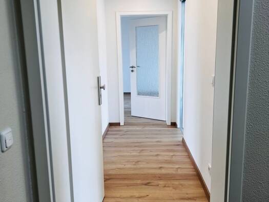 Wohnung zur Miete 685 € 3 Zimmer 65 m² Geschoss 2/3 frei ab 01.06.2026 Dieselstraße 55 Benrad-Nord Krefeld 47803
