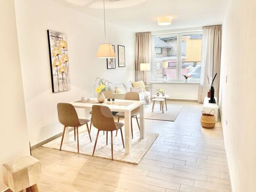 Wohnung zum Kauf 218.000 € 2 Zimmer 77,2 m² EG Heimerzheim Swisttal 53913