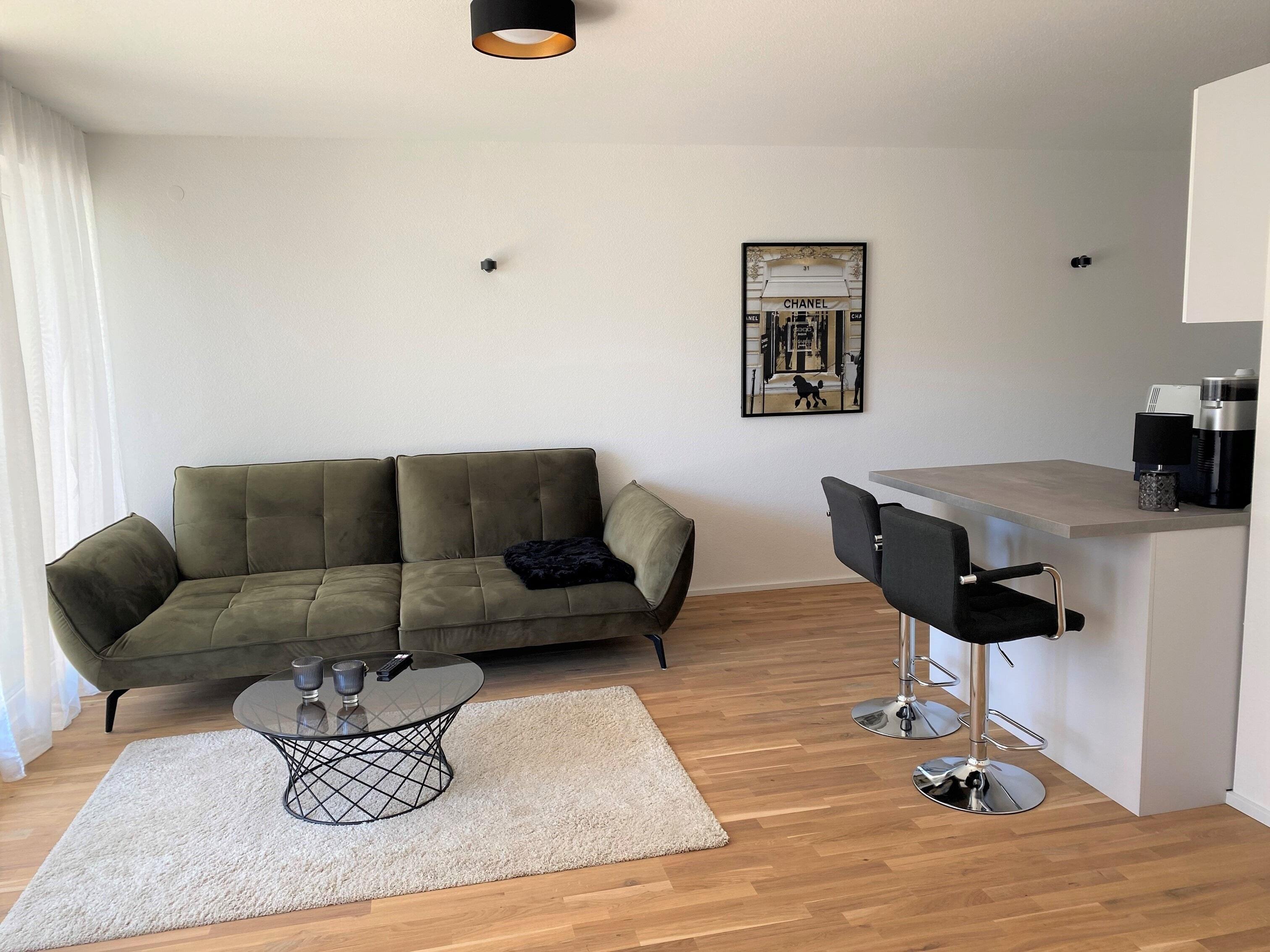 Wohnung zur Miete 927 € 2 Zimmer 68,7 m²<br/>Wohnfläche 1.<br/>Geschoss ab sofort<br/>Verfügbarkeit Östlich der Schneiderstr. Kaiserslautern 67655