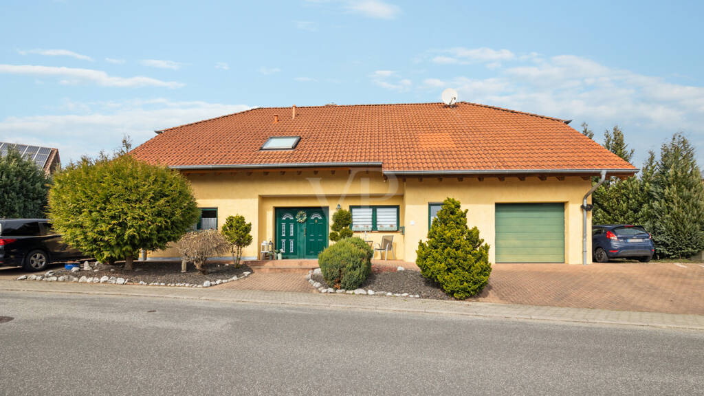 Einfamilienhaus zum Kauf 650.000 € 9 Zimmer 320 m² 800 m² Grundstück Queidersbach 66851