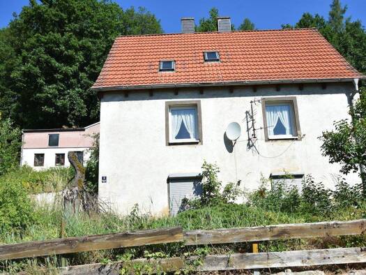 Einfamilienhaus zum Kauf 95.000 € 4 Zimmer 71 m² 674 m² Grundstück frei ab sofort Freital 01705