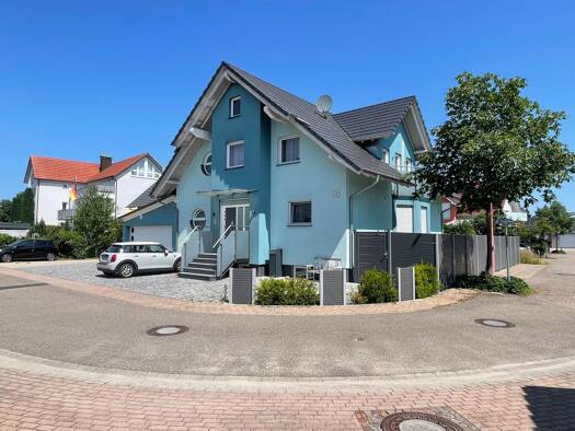 Einfamilienhaus zum Kauf 699.000 € 5,5 Zimmer 180,8 m² 575 m² Grundstück Allmannsweier Schwanau 77963