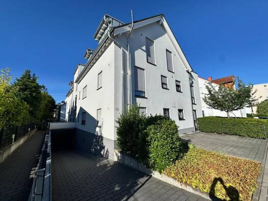 Wohnung zur Miete 1.375 € 4 Zimmer 109 m² 1. Geschoss frei ab 01.09.2026 Hochheim Hochheim am Main 65239