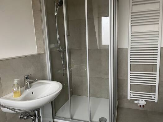 Wohnung zur Miete 575 € 2 Zimmer 52 m² 3. Geschoss frei ab sofort Heimburgstraße 1 Mögeldorf Nürnberg 90482