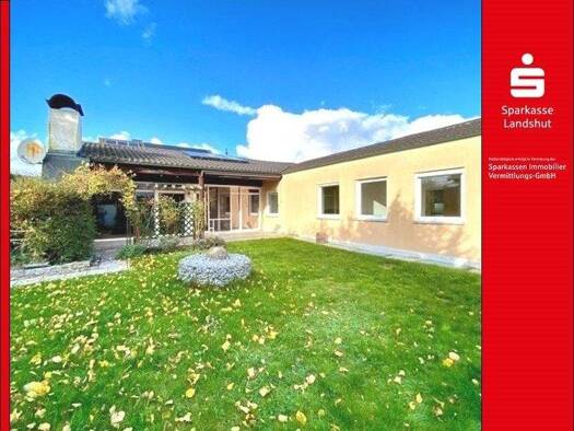 Bungalow zum Kauf 590.000 € 6 Zimmer 146,8 m² 679 m² Grundstück Altdorf 84032