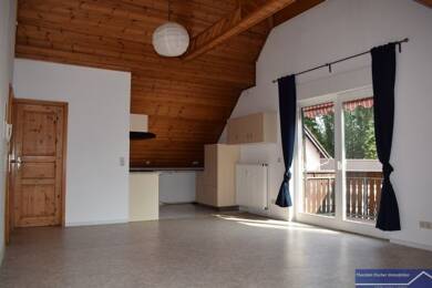 Wohnung zur Miete 390 € 1 Zimmer 36 m² Dachgeschoss, 1. Geschoss frei ab 15.08.2025 Homburger Str. Wahlbezirk 30 Bad Homburg vor der Höhe 61352