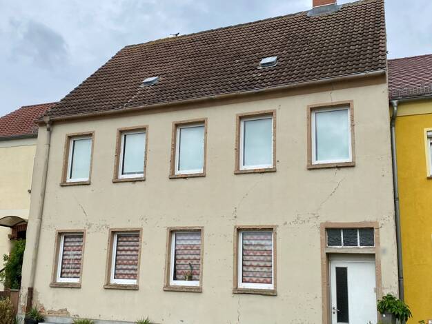 Mehrfamilienhaus zum Kauf 80.000 € 6 Zimmer 137,4 m² 347 m² Grundstück Zerbst Zerbst/Anhalt 39261