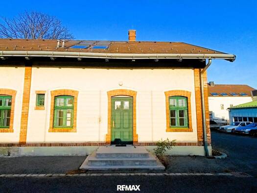 Bürogebäude zur Miete 555 € 3 Zimmer Siegendorf 7011