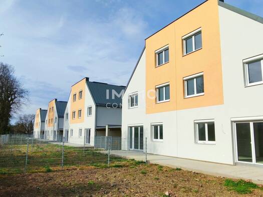 Doppelhaushälfte zur Miete - Erstbezug 899 € 5 Zimmer 144 m² 241,2 m² Grundstück frei ab sofort Ebenfurth 2490