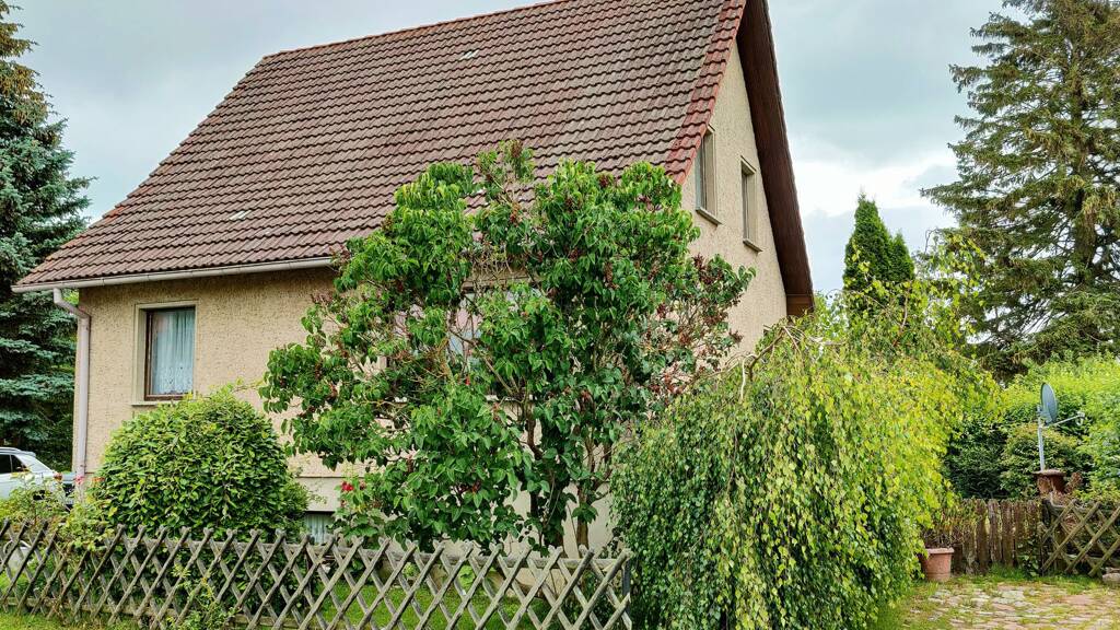 Einfamilienhaus zum Kauf als Kapitalanlage geeignet 362.000 € 5 Zimmer 159 m² 958 m² Grundstück teilbar ab 159 m² Lauterbach Putbus 18581