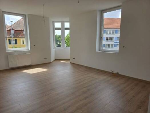 Wohnung zur Miete 1.470 € 6 Zimmer 151 m² 1. Geschoss frei ab 01.10.2025 Innenstadt Schweinfurt 97421