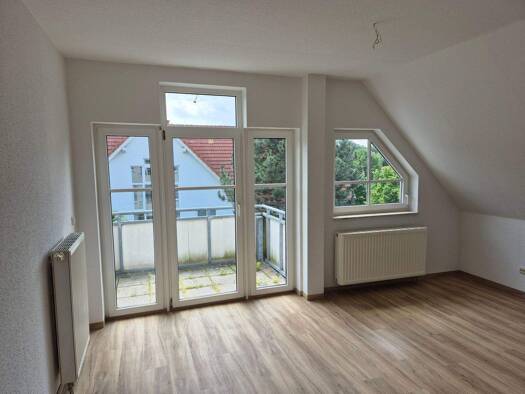 Wohnung zur Miete 325 € 1,5 Zimmer 35 m² 2. Geschoss Bussardweg Legefeld Weimar 99428