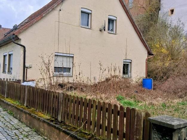 Bauernhaus zum Kauf 55.000 € 5 Zimmer 171 m² 320 m² Grundstück Stadtsteinach Stadtsteinach 95346