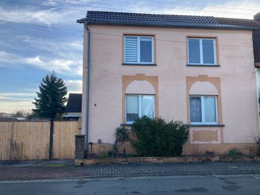 Haus zum Kauf 79.000 € 130 m² 886 m² Grundstück Gröbern Muldestausee 06773